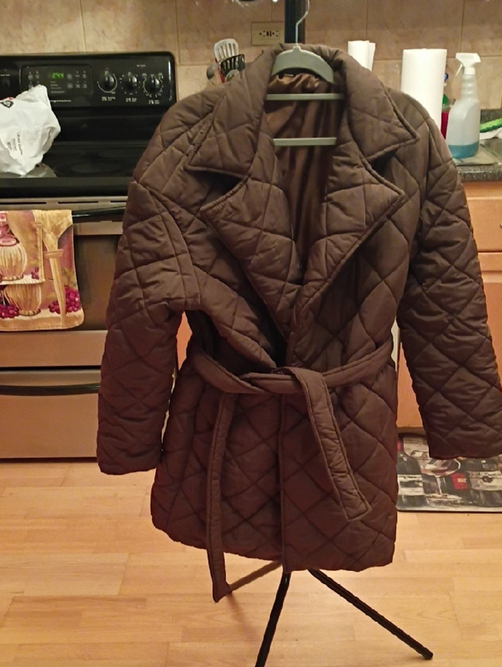 Source Unknown Quilted Belted Puffer Jacket in Brown